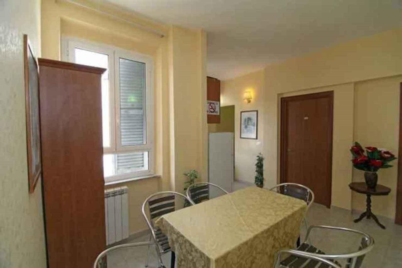 Stella Elsa Hotell Rom Exteriör bild
