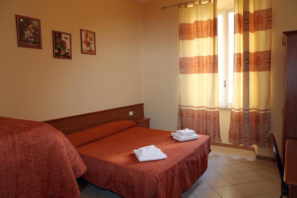 Stella Elsa Hotell Rom Rum bild